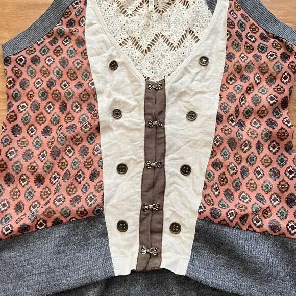 Gimmicks by BKE Pieced Vest Size M Lace Back Linen Printed Multicolor - Picture 5 of 10